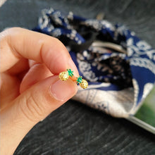 Load image into Gallery viewer, Ananas Ohrstecker aus Silber