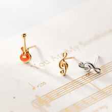 Load image into Gallery viewer, Gitarren Ohrstecker aus Silber