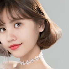 Load image into Gallery viewer, Gitarren Ohrstecker aus Silber