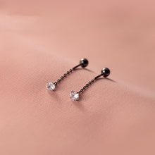 Load image into Gallery viewer, Kugel Kristall Ohrstecker aus Silber