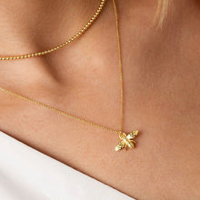 Load image into Gallery viewer, Silver Bee Necklace