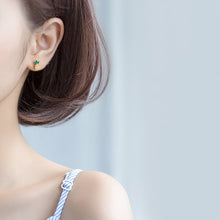 Load image into Gallery viewer, Ananas Ohrstecker aus Silber