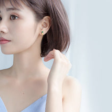 Load image into Gallery viewer, Ananas Ohrstecker aus Silber