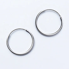 Load image into Gallery viewer, Silver Hoop Earrings