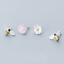 Load image into Gallery viewer, Bienen Blumen Ohrstecker aus Silber