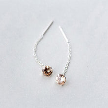 Load image into Gallery viewer, Kristall Ohrringe aus Silber