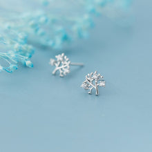 Load image into Gallery viewer, Baum Ohrstecker aus Silber