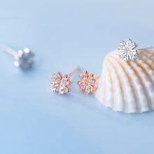 Load image into Gallery viewer, Kleeblatt Ohrstecker aus Silber