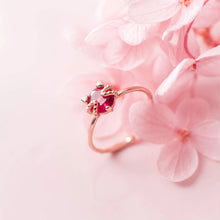 Load image into Gallery viewer, Roter Katzen Ring aus Silber