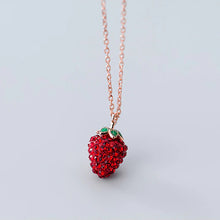 Load image into Gallery viewer, Erdbeer Halskette aus Silber