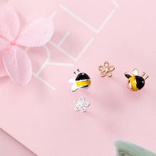 Load image into Gallery viewer, Bienen Ohrstecker aus Silber