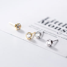 Load image into Gallery viewer, Hexagon Ohrstecker aus Silber