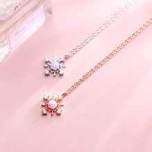 Load image into Gallery viewer, Scheeflocken Perlen Halskette