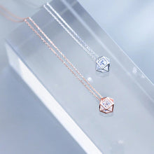 Load image into Gallery viewer, Eingeschlossene Kristall Halskette aus Silber