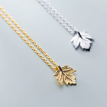 Load image into Gallery viewer, Ahorn Blatt Halskette aus Silber