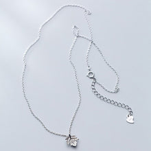 Load image into Gallery viewer, Ahorn Blatt Halskette aus Silber
