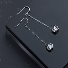 Load image into Gallery viewer, Geometrische Kristall Ohrringe aus Silber