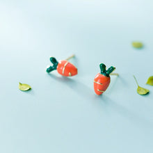 Load image into Gallery viewer, Karotten Ohrstecker aus Silber