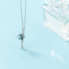 Load image into Gallery viewer, Planeten-Schlüssel Halskette aus Silber