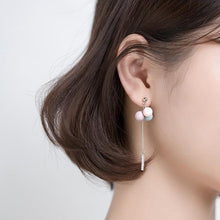 Load image into Gallery viewer, Ballon Ohrstecker aus Silber