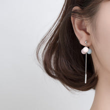 Load image into Gallery viewer, Ballon Ohrstecker aus Silber