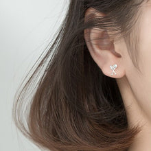 Load image into Gallery viewer, Eier Ohrstecker aus Silber