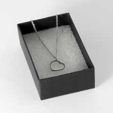 Load image into Gallery viewer, Heart Necklace
