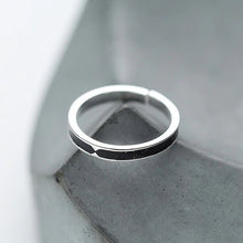 Load image into Gallery viewer, Black Silver Ring
