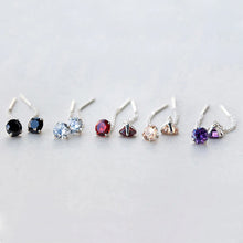 Load image into Gallery viewer, Kristall Ohrringe aus Silber
