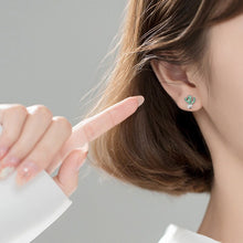 Load image into Gallery viewer, Kaktus Ohrstecker aus Silber
