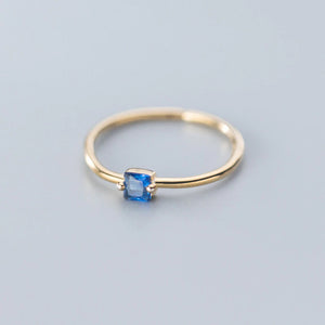 Blauer Kristall Ring aus Silber