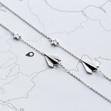 Load image into Gallery viewer, Silver Paper Plane Star Bracelet
