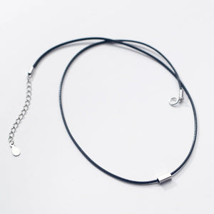 Halsband/Choker mit Rechteckigem Silber Anhänger